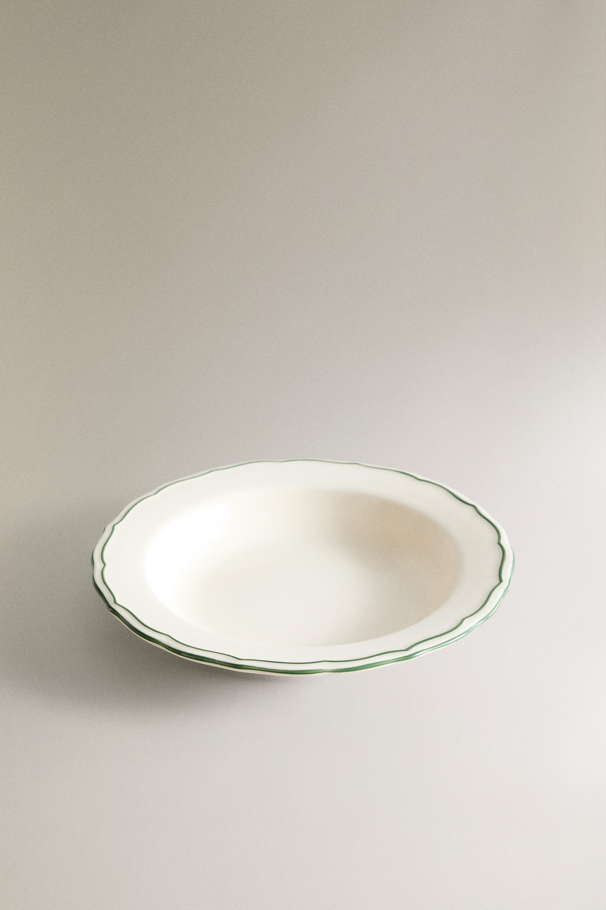 EARTHENWARE SOUP PLATE WITH CONTRASTING RIM